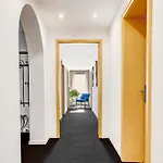Gaestehaus U Ferienwohnungen Veronika Incl Koenigscard Mit 200 Kostenlosen Attraktionen Apartment Unterammergau