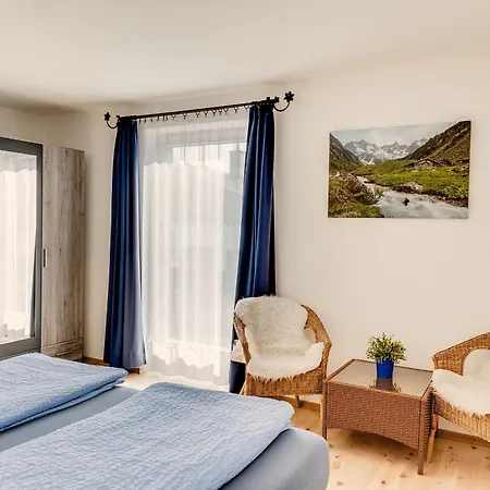 Gaestehaus U Veronika Incl Fruehstuecksbuffet Und Koenigscard Mit 200 Kostenlosen Attraktionen