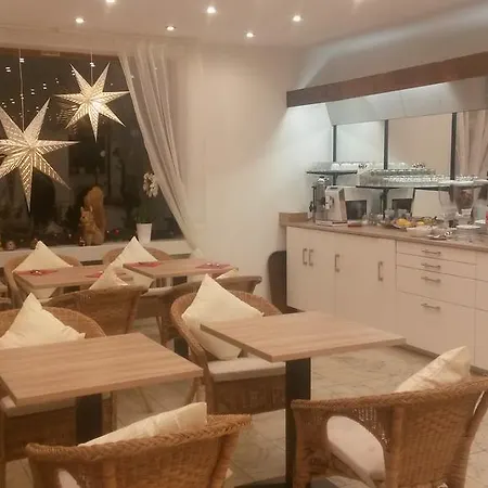 Appartement Gaestehaus U Veronika Incl Koenigscard Mit 200 Kostenlosen Attraktionen Unterammergau